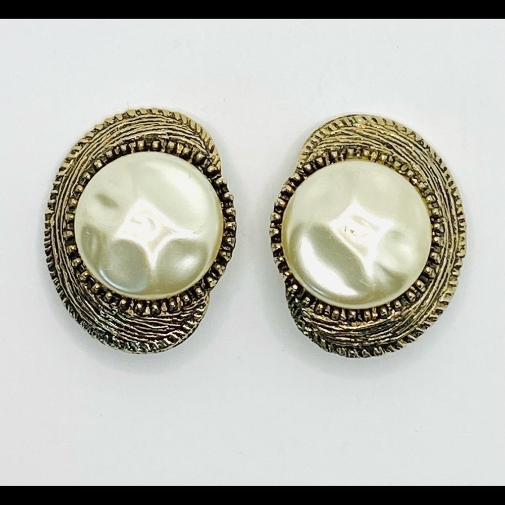 Clip Ons Faux Pearls Statement Antique Gold Tone